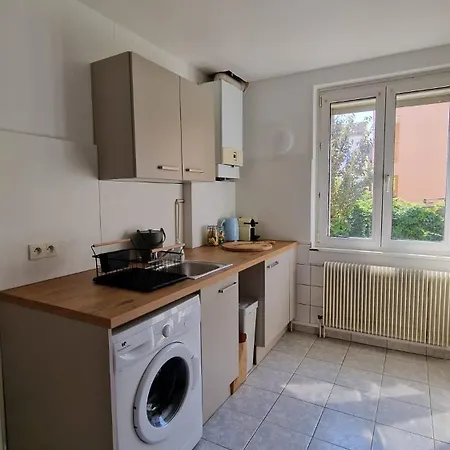 Spacieux Proche Centre-ville Apartament *